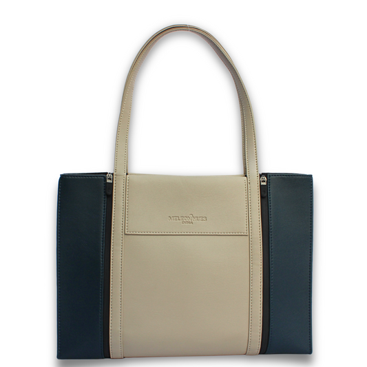 VANILLA MOUSSE X BLUE PANELS