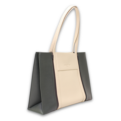 VANILLA MOUSSE X GREEN PANELS